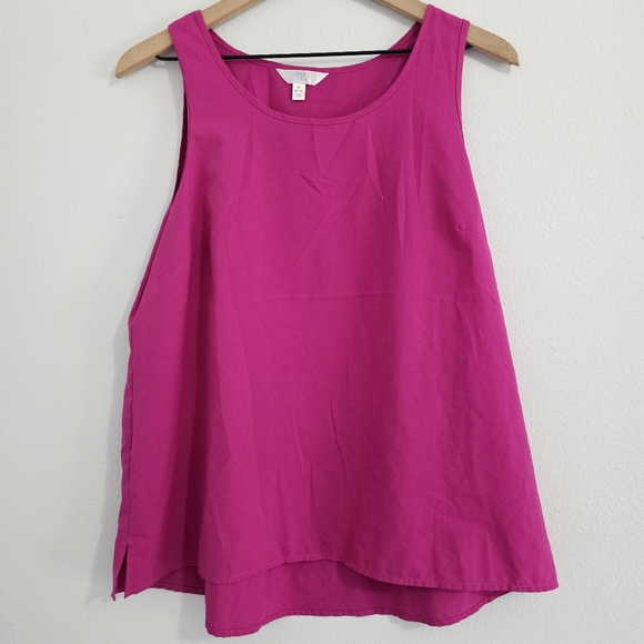 Time & Tru • Hot Pink Sleeveless Blouse - Picture 1 of 8